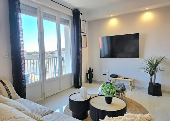 Moderne, Centre Apartment Perpignan
